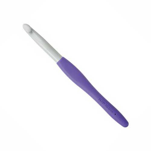 Clover, Amour Crochet Hooks