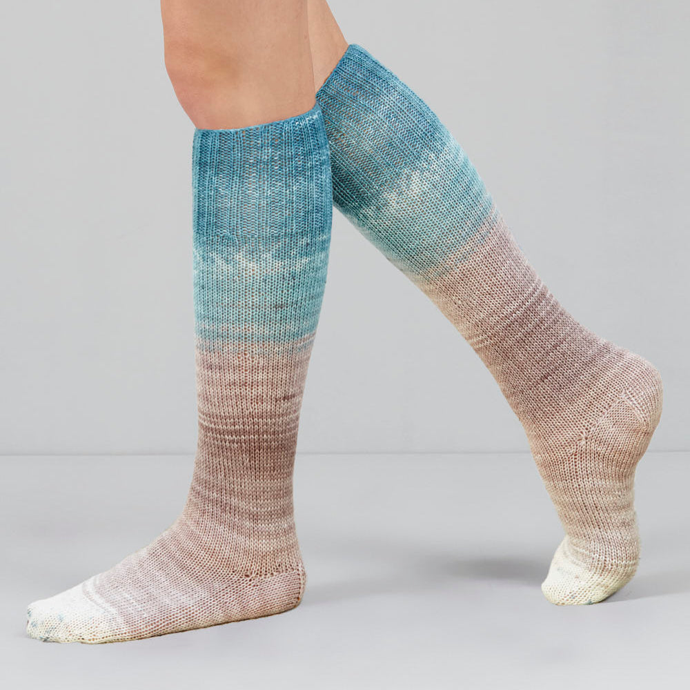 Gusto Wool, Echoes Fingering