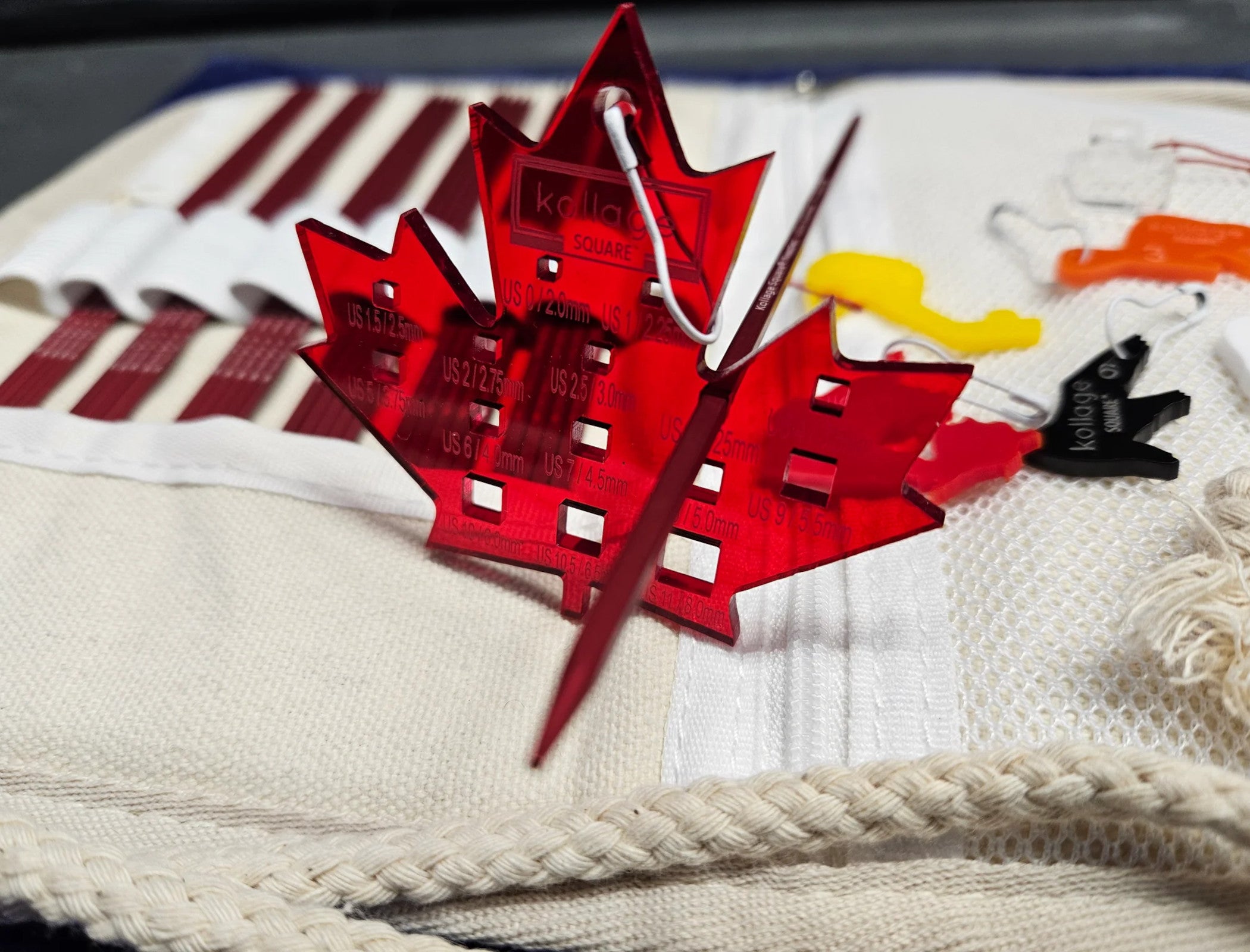 Kollage - Maple Syrup RED DPN Set 7"