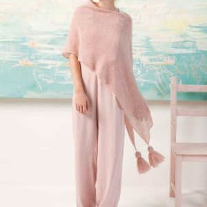 Lang Fatto a Mana Pattern Book #242. Spring/Summer - YARNBOWLang Fatto a Mana Pattern Book #242. Spring/Summer