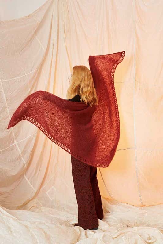 Lang Fatto a Mana Pattern Book #261 - YARNBOWLang Fatto a Mana Pattern Book #261