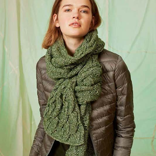 Lang Fatto a Mana Pattern Book #261 - YARNBOWLang Fatto a Mana Pattern Book #261