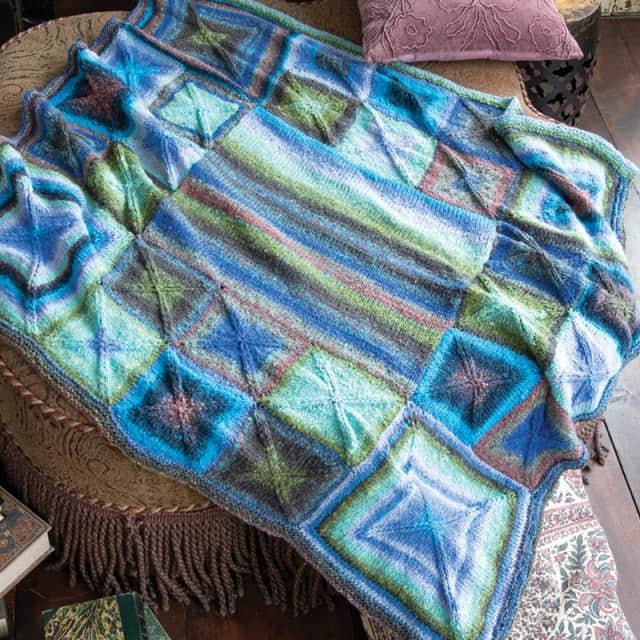 Noro Magazine #16 - YARNBOWNoro Magazine #16