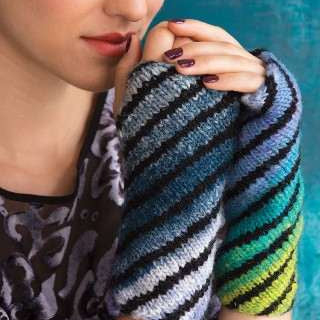 Noro Magazine #7 - YARNBOWNoro Magazine #7