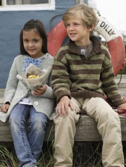 Rowan Pattern Book - RYC - 32. Family - YARNBOWRowan Pattern Book - RYC - 32. Family