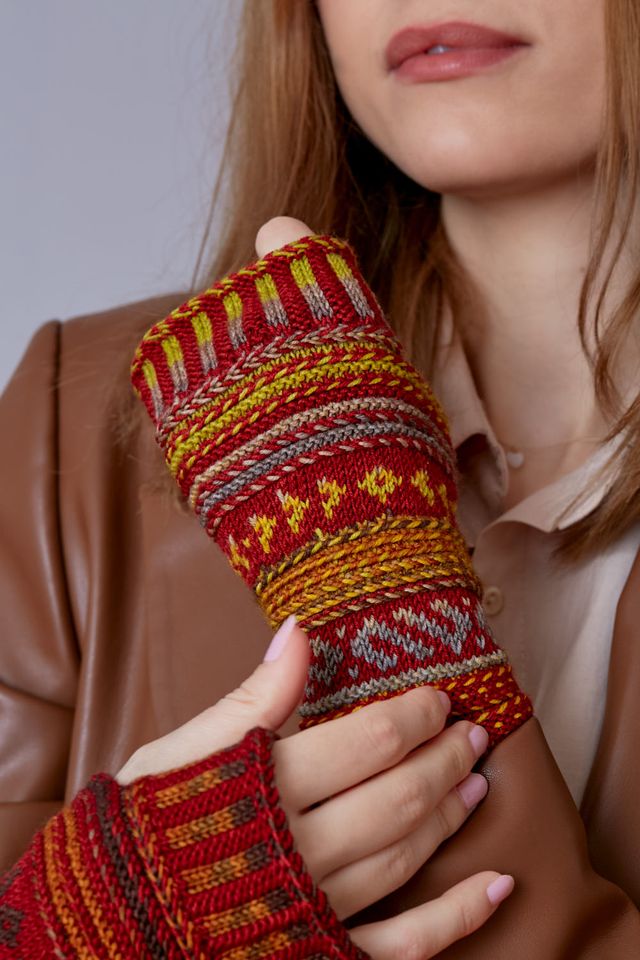 Urth Yarns, Uneek Fingering