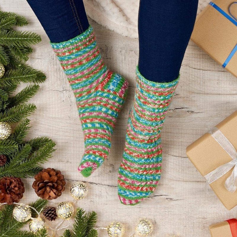 West Yorkshire Spinners, Signature 4 Ply - YARNBOWWest Yorkshire Spinners, Signature 4 Ply